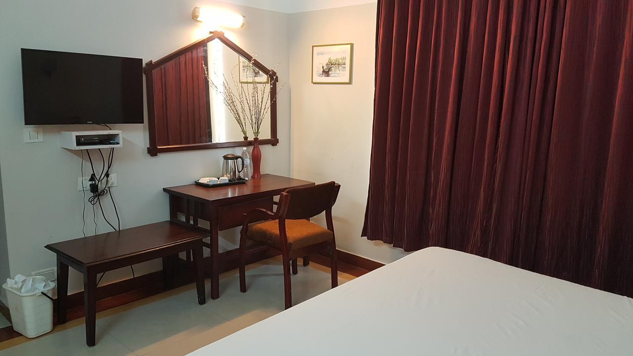 Hotel Xavier'S Residency à Kollam Extérieur photo