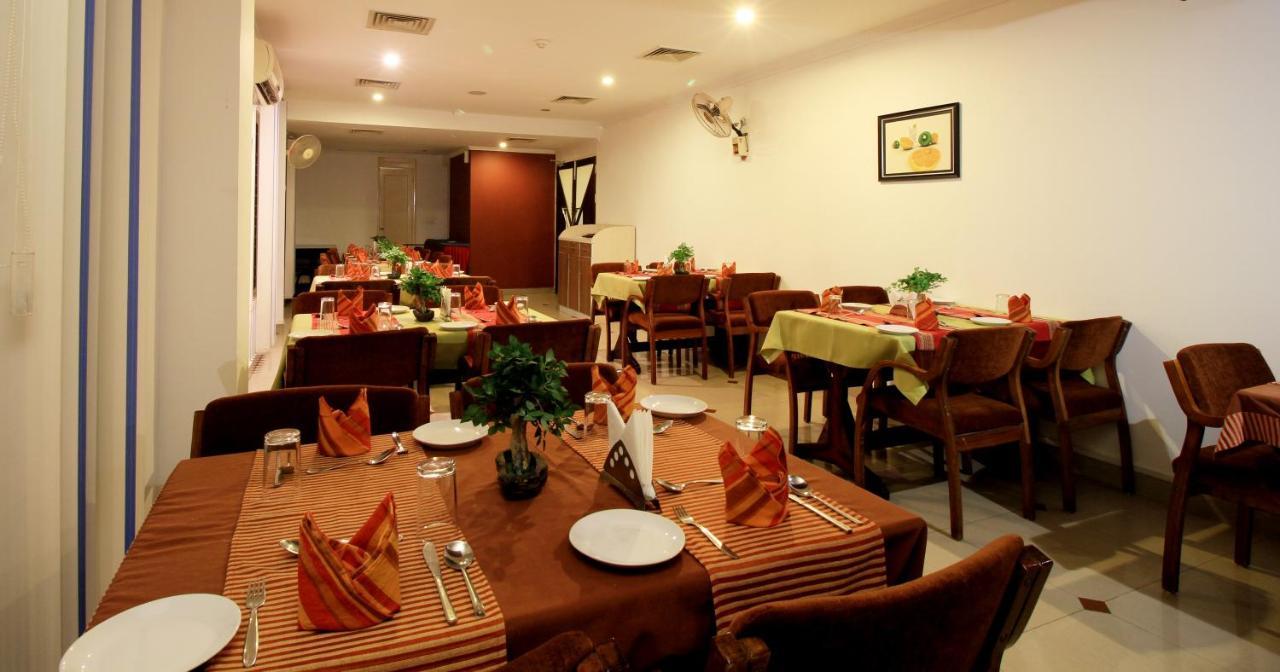 Hotel Xavier'S Residency à Kollam Extérieur photo