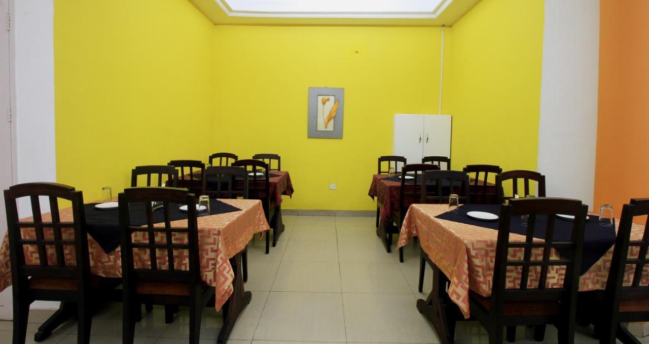 Hotel Xavier'S Residency à Kollam Extérieur photo